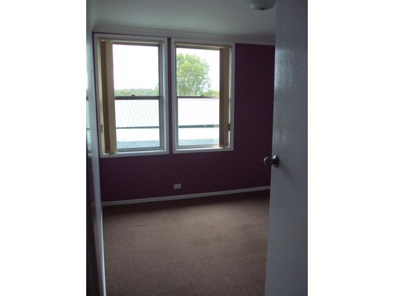 34 Park Parade, Booragul NSW 2284