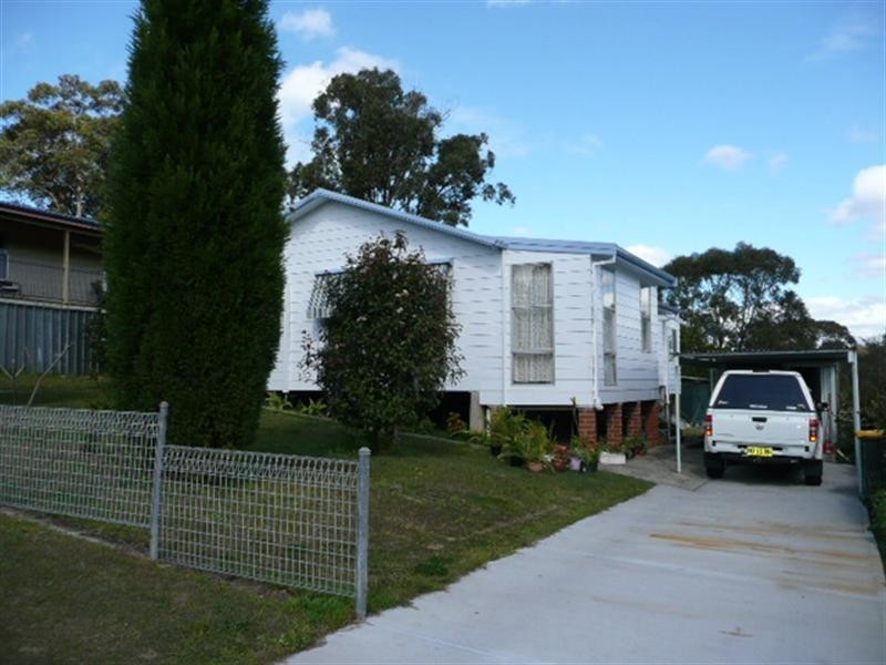 34 Park Parade, Booragul NSW 2284