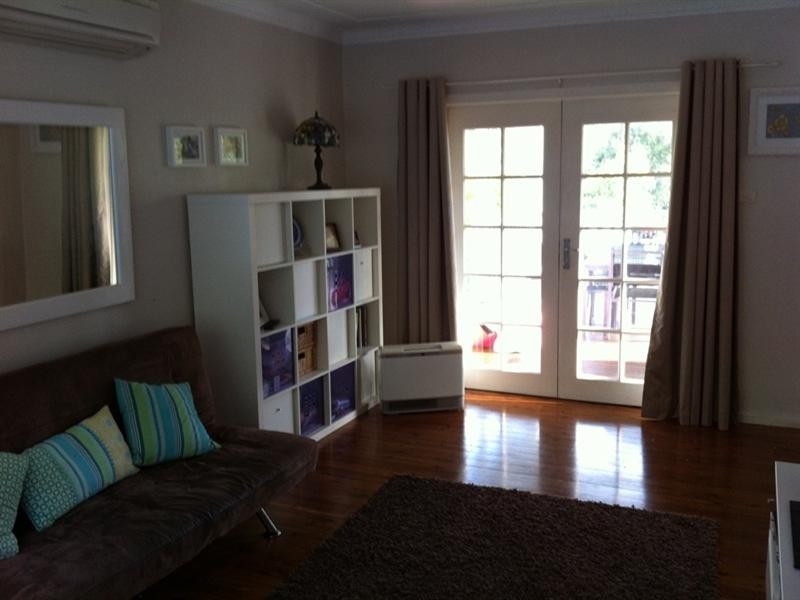 114 Excelsior Parade, Toronto NSW 2283