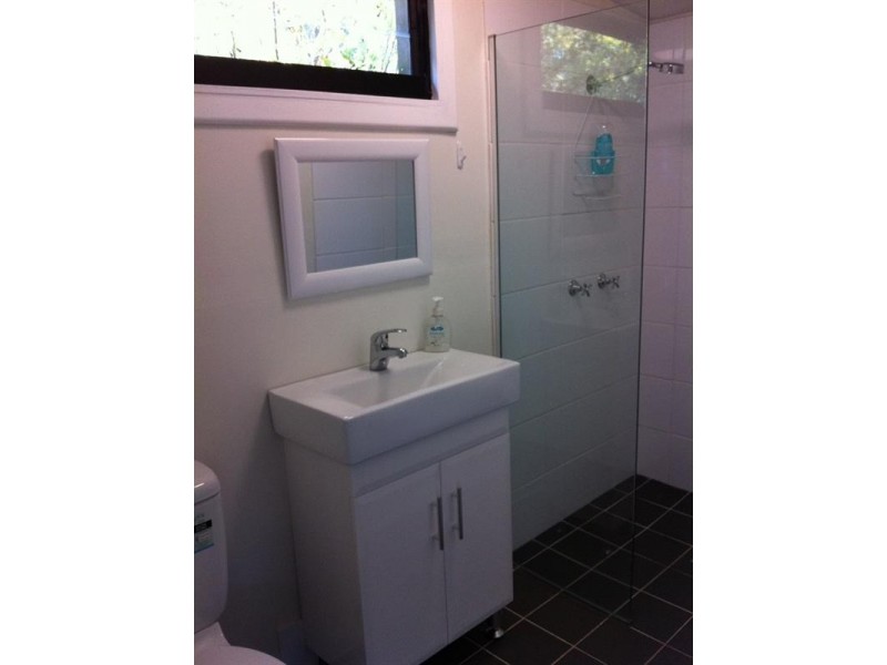 114 Excelsior Parade, Toronto NSW 2283