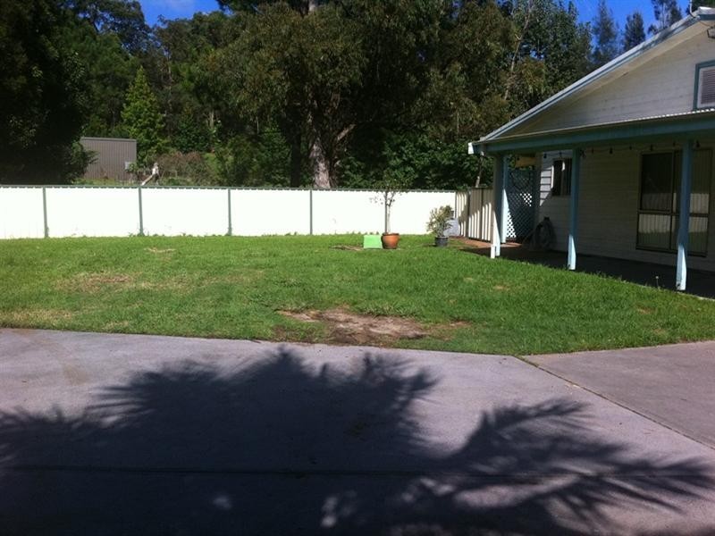 2 Puddy Lane, Awaba NSW 2283