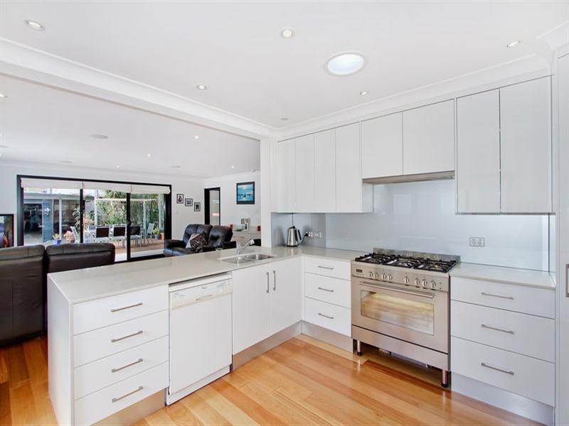 Warners Bay NSW 2282