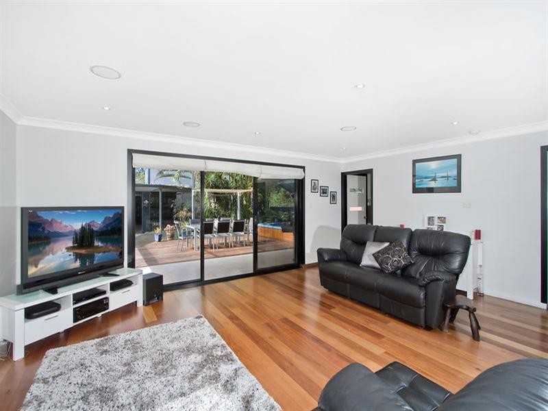 Warners Bay NSW 2282