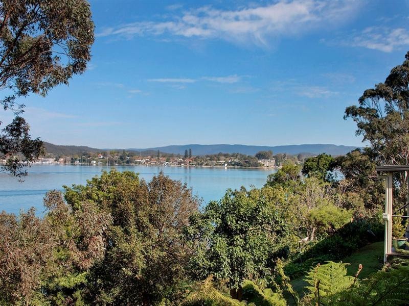 Bolton Point NSW 2283