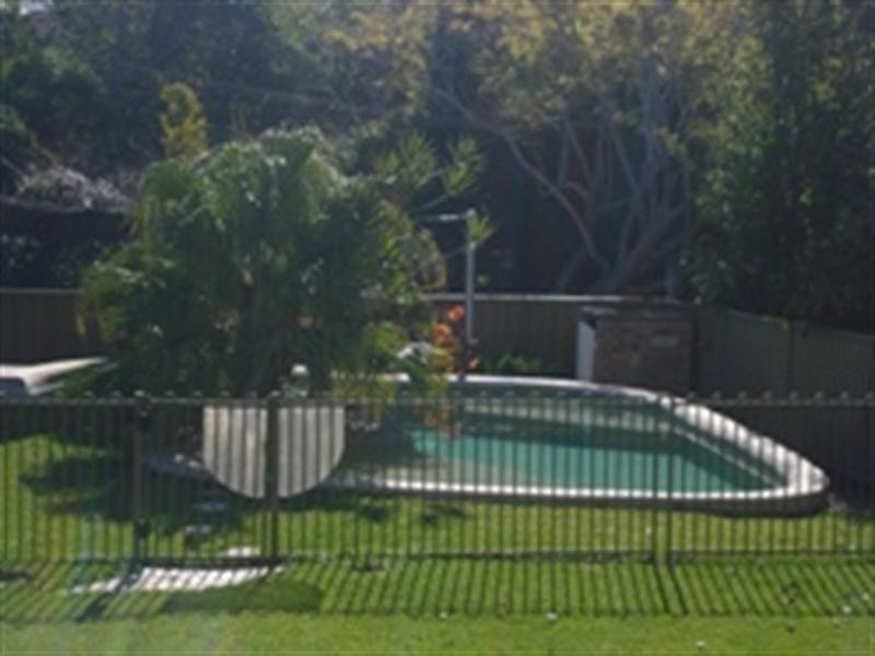 5 Laycock Street, Carey Bay NSW 2283