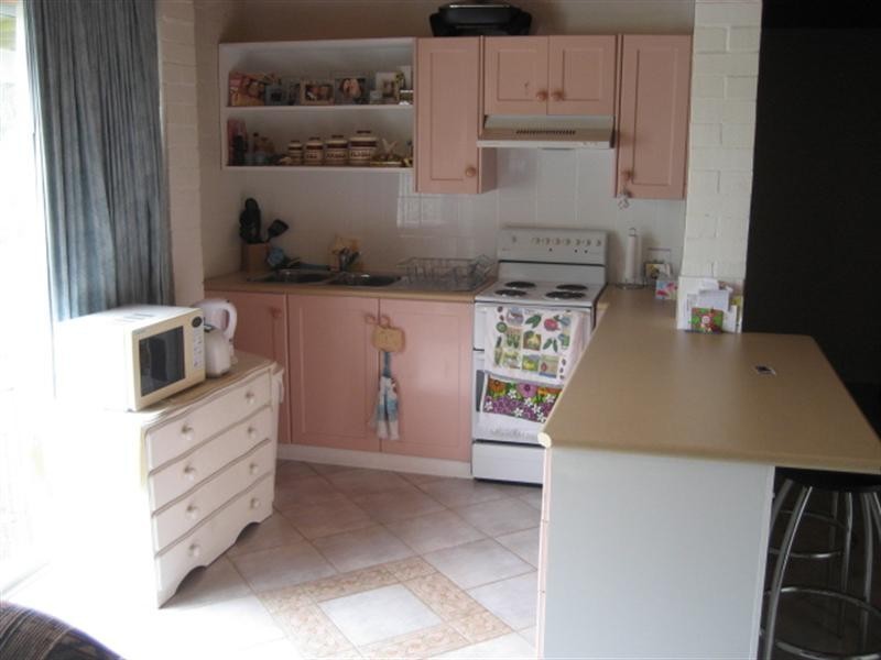 5 Laycock Street, Carey Bay NSW 2283