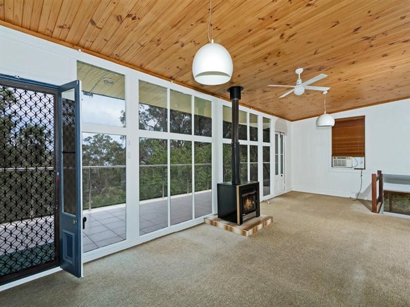 9 Sunset Close, Wangi Wangi NSW 2267