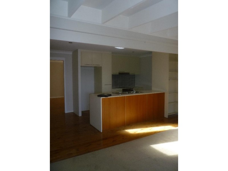 9 Sunlight Parade, Fishing Point NSW 2283