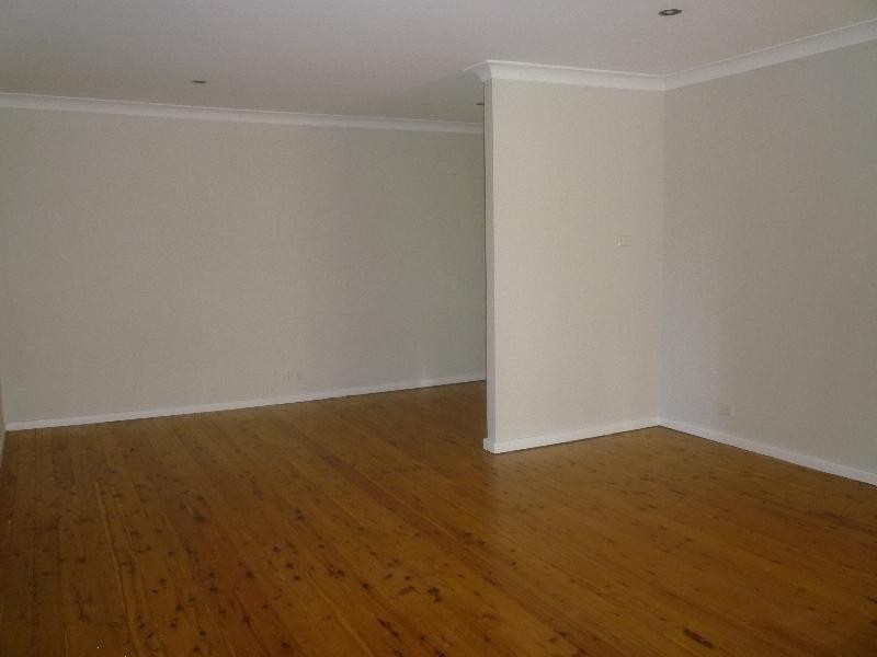 9 Sunlight Parade, Fishing Point NSW 2283