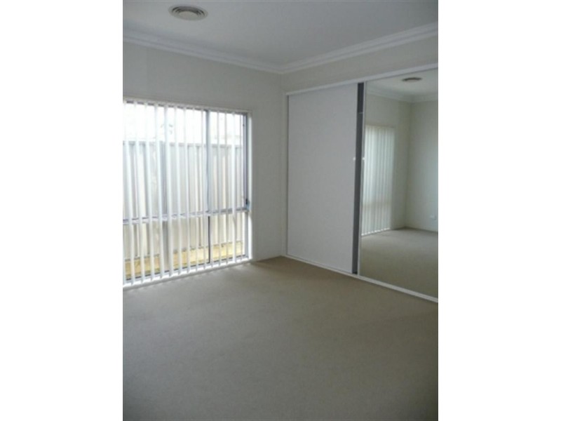 2/31 Fennell Crescent, Blackalls Park NSW 2283