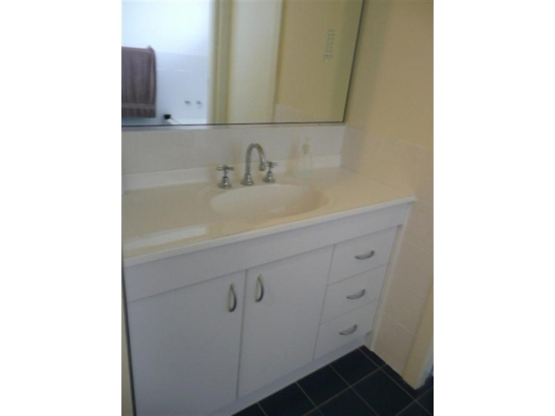 8 Rockdale Close, Kilaben Bay NSW 2283