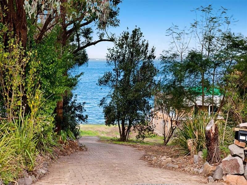Bolton Point NSW 2283