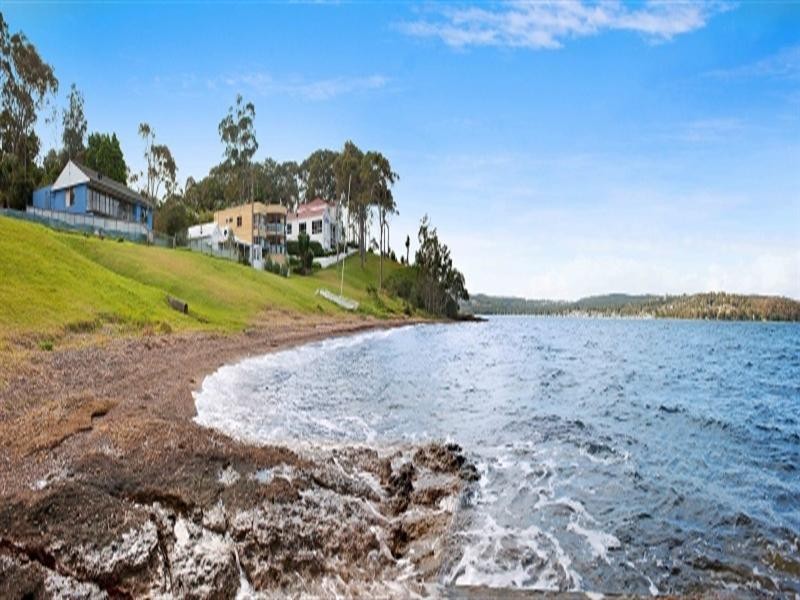 Bolton Point NSW 2283
