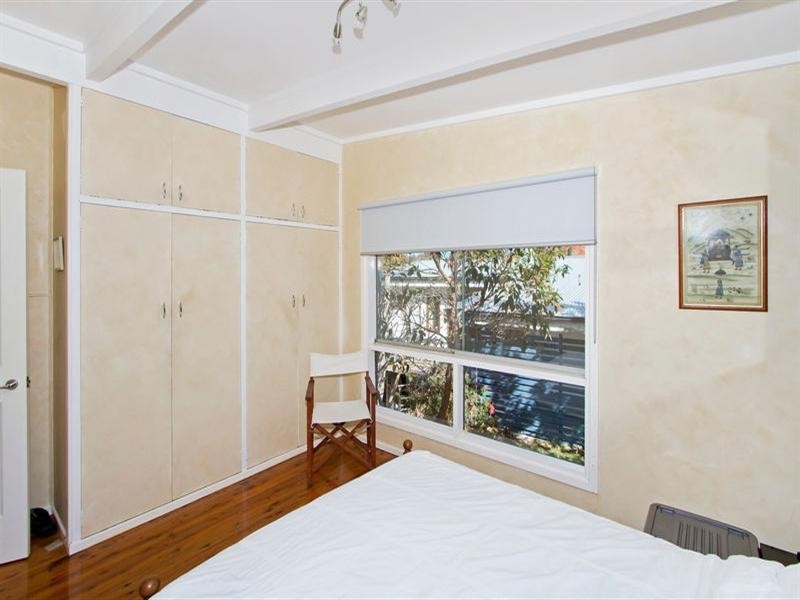 24 Barina Avenue, Kilaben Bay NSW 2283