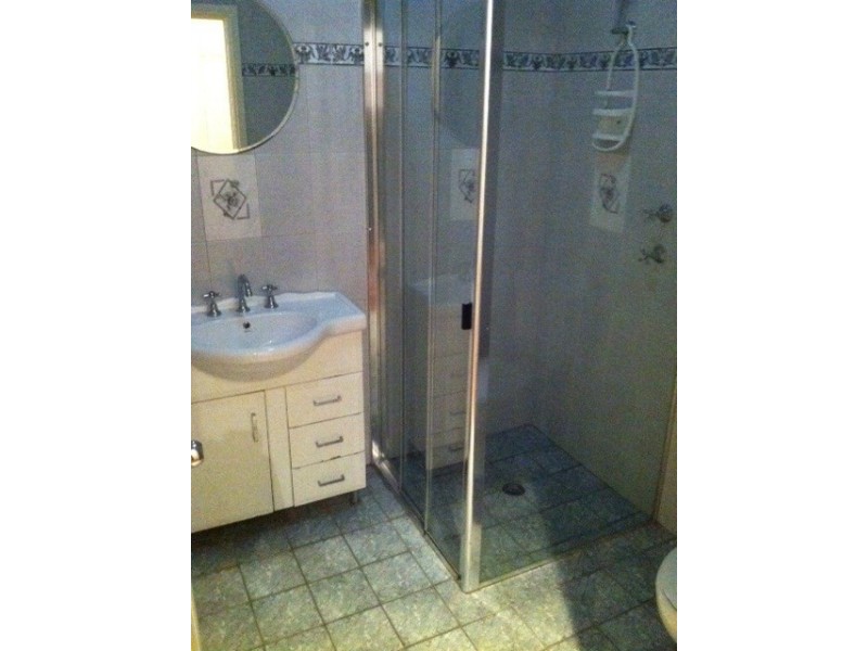 16a Eagle Close, Woodrising NSW 2284
