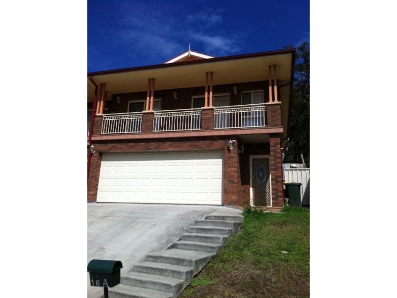 16a Eagle Close, Woodrising NSW 2284