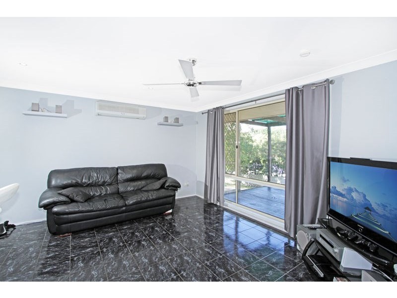 212A Excelsior Parade, Toronto NSW 2283