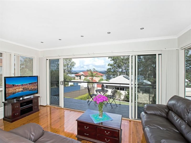 Bolton Point NSW 2283