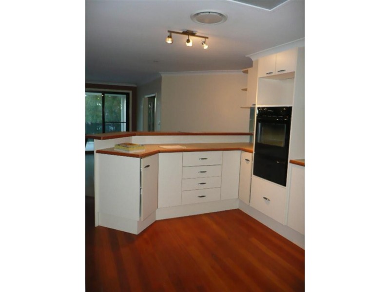 47 Beach Road, Wangi Wangi NSW 2267