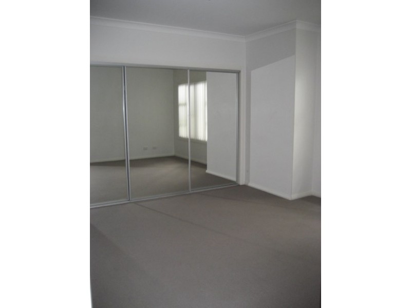 55 Kestral Circuit, Shortland NSW 2307