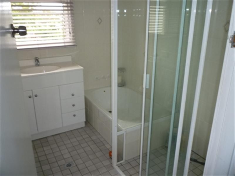 30 Barina Avenue, Kilaben Bay NSW 2283