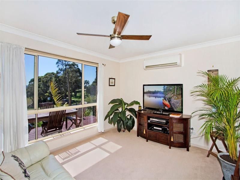 8 Summer Close, Toronto NSW 2283