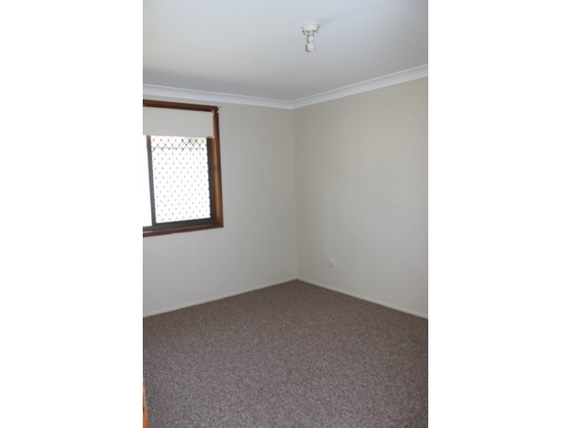 2/2a Cook Street, Toronto NSW 2283