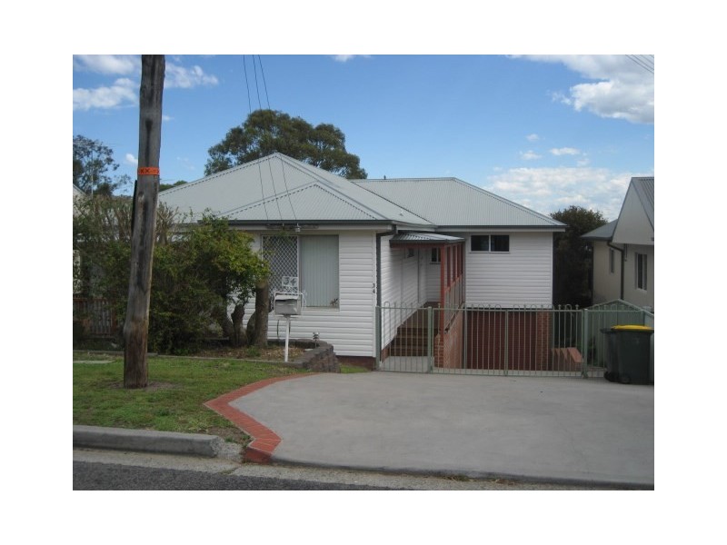 34 Middle Point Road, Bolton Point NSW 2283