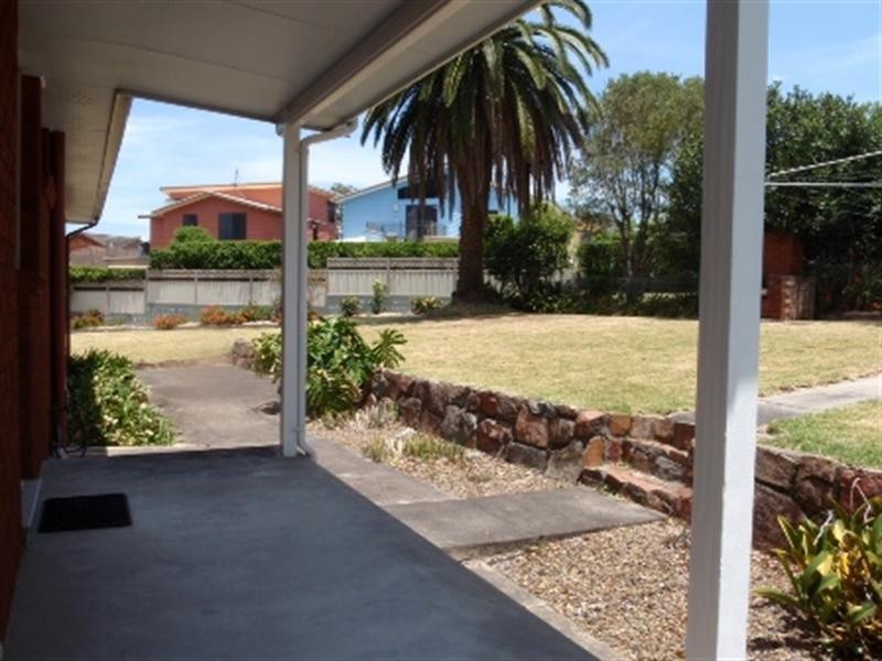 7 Ralfe Crescent, Kilaben Bay NSW 2283