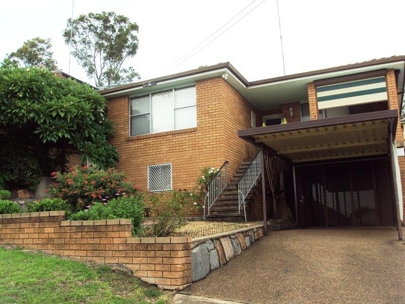 14 Warhurst Street, Toronto NSW 2283