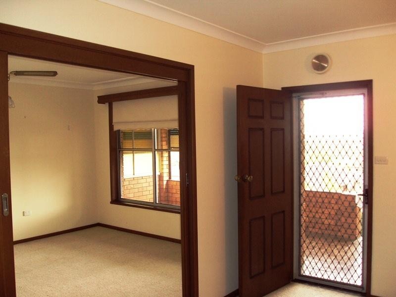 14 Warhurst Street, Toronto NSW 2283