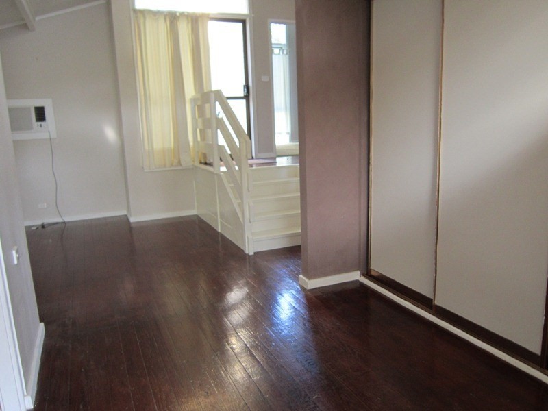 4 Nalya Close, Toronto NSW 2283