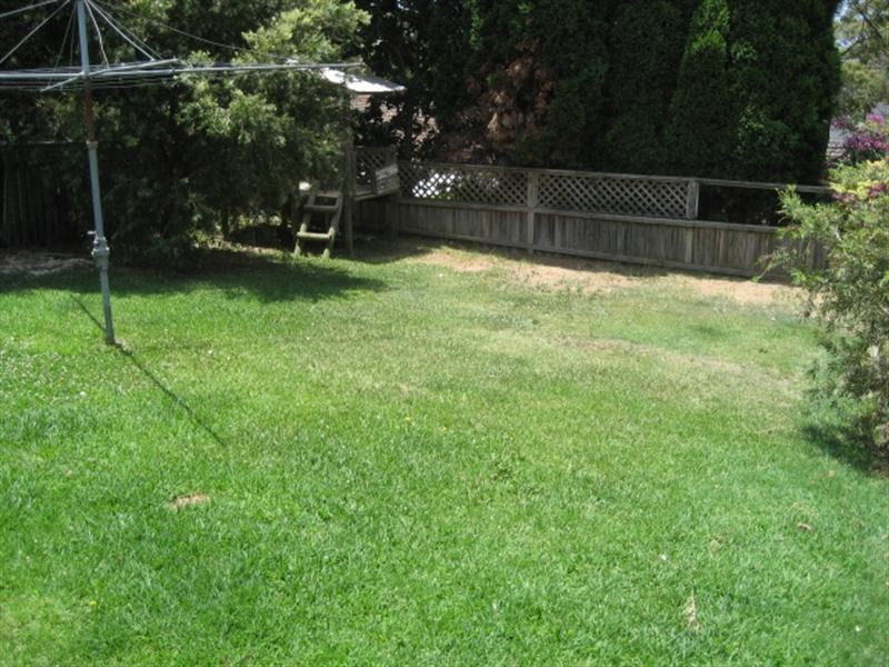 12 Barina Avenue, Kilaben Bay NSW 2283