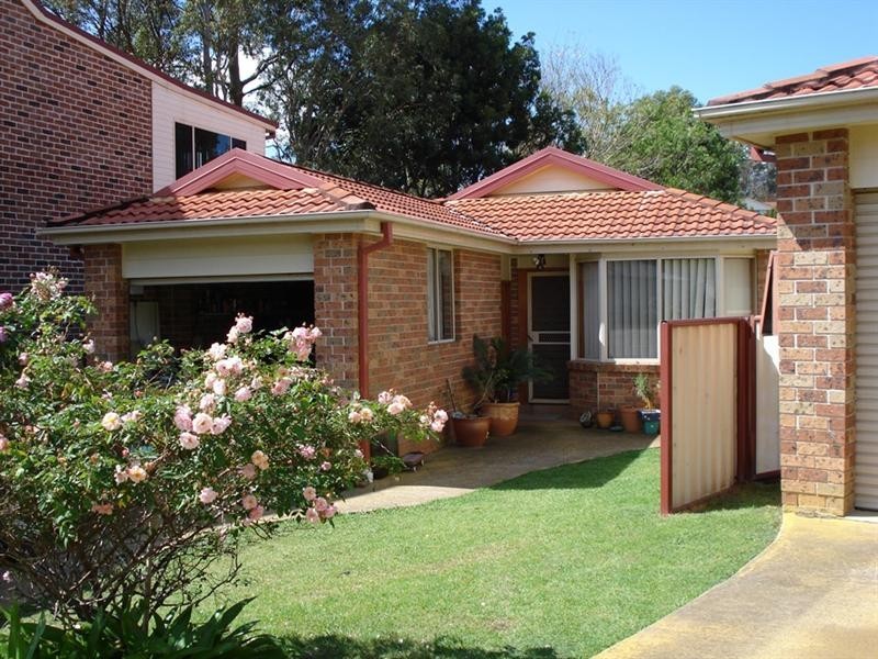 2/3 Kylie Close, Marmong Point NSW 2284