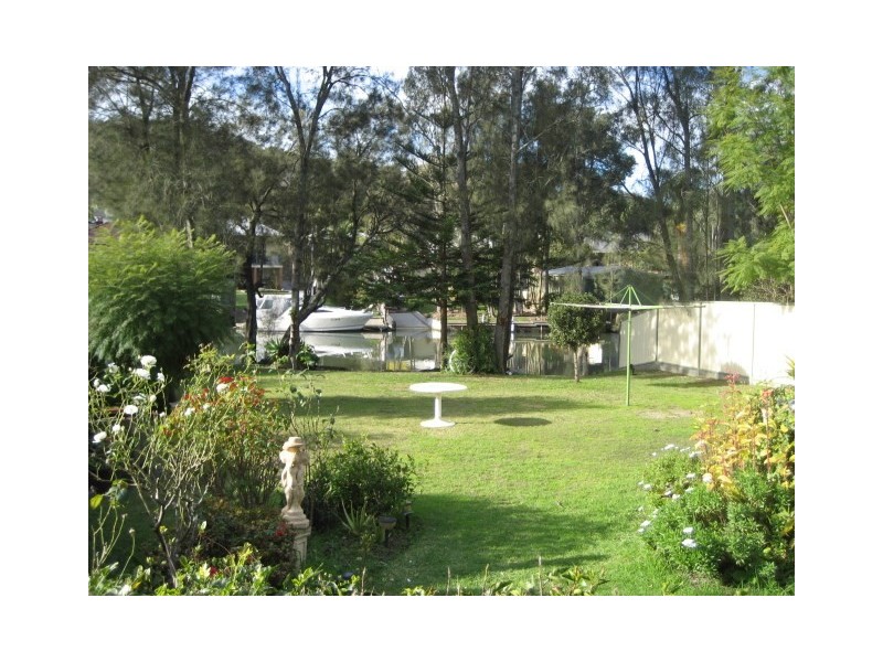 15 Fennell Street, Fassifern NSW 2283