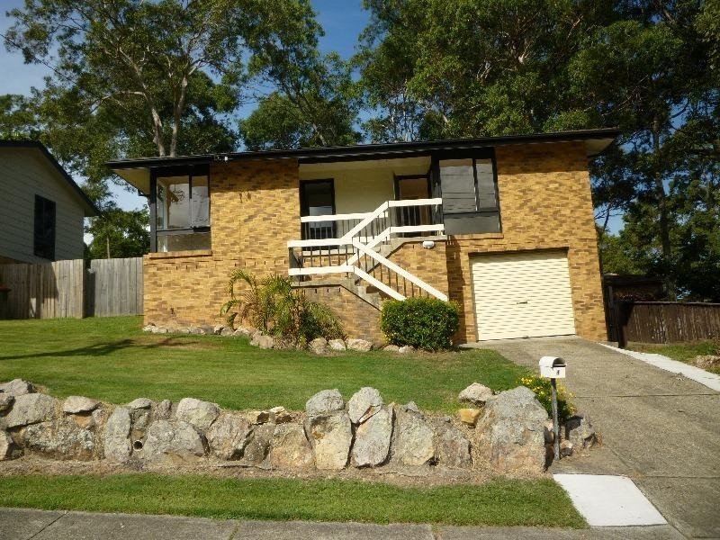 4 Quigley Road, Bolton Point NSW 2283