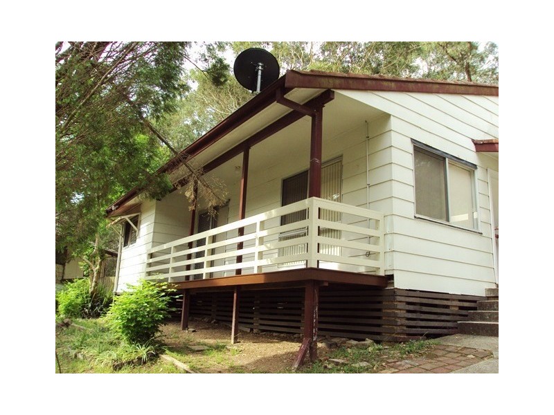 18 Bulkirra Place, Bolton Point NSW 2283