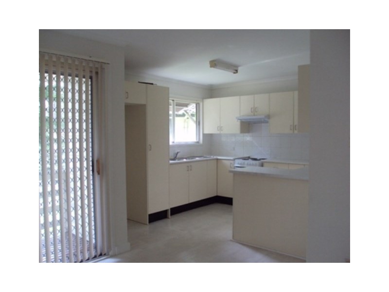 18 Bulkirra Place, Bolton Point NSW 2283