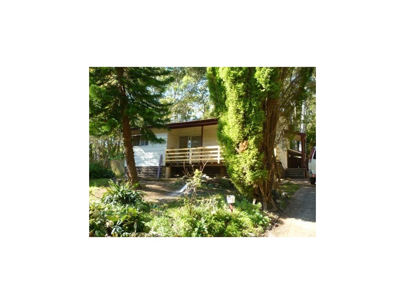 18 Bulkirra Place, Bolton Point NSW 2283