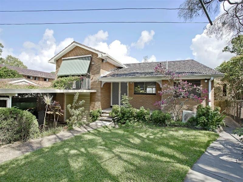 185 Bay Road, Bolton Point NSW 2283