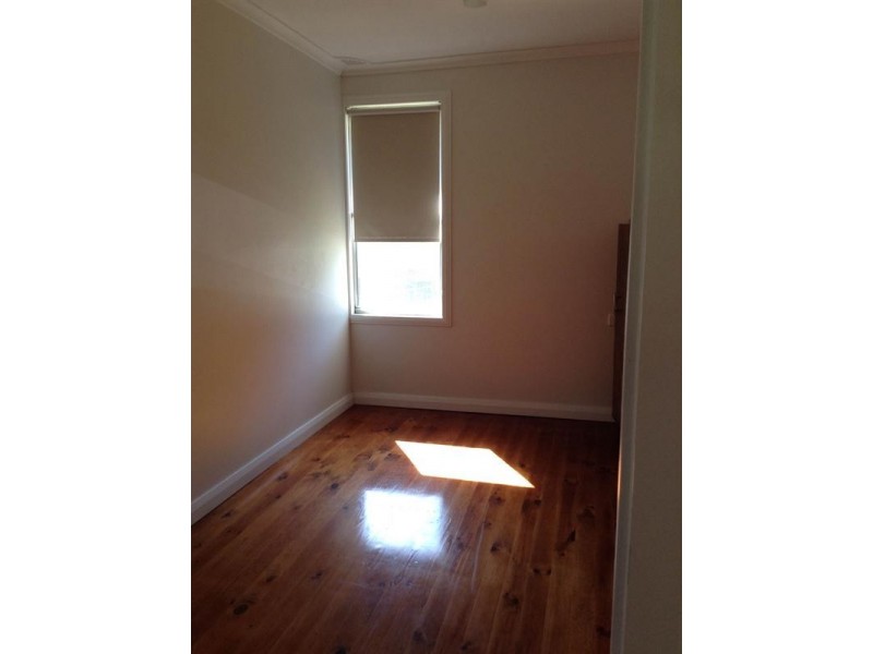 8 Quigley Road, Bolton Point NSW 2283