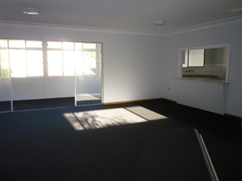 160 Excelsior Parade, Toronto NSW 2283