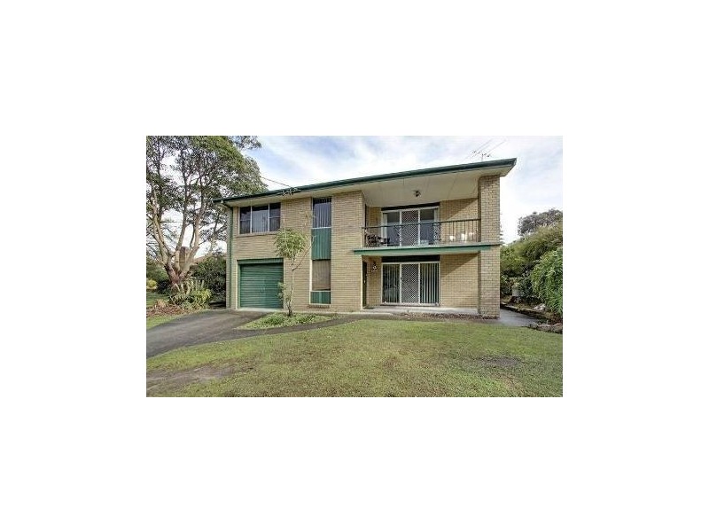 7 Moore Street, Toronto NSW 2283