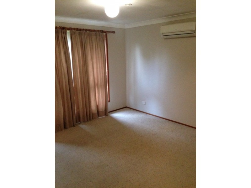12 Shamrock Close, Woodrising NSW 2284