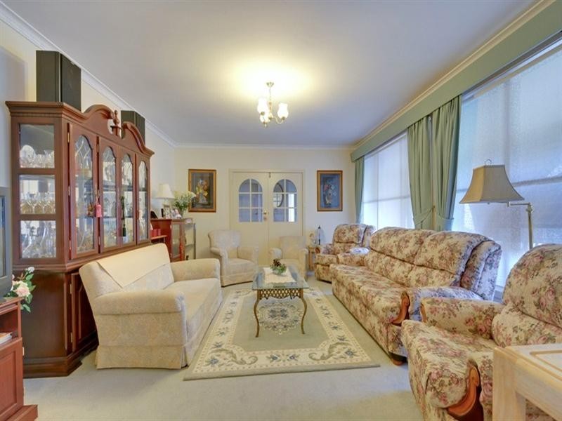 16 Wright Court, Rosedale VIC 3847