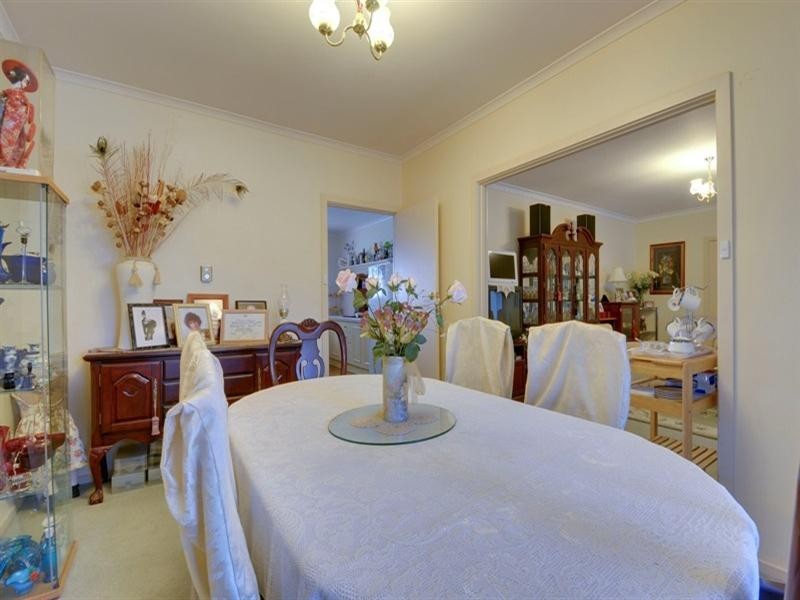 16 Wright Court, Rosedale VIC 3847