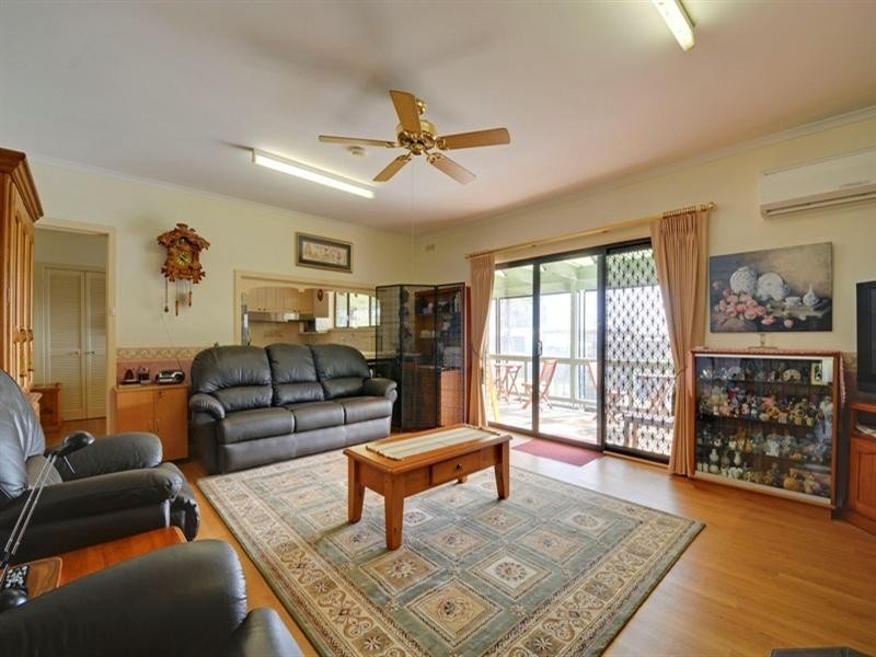 16 Wright Court, Rosedale VIC 3847
