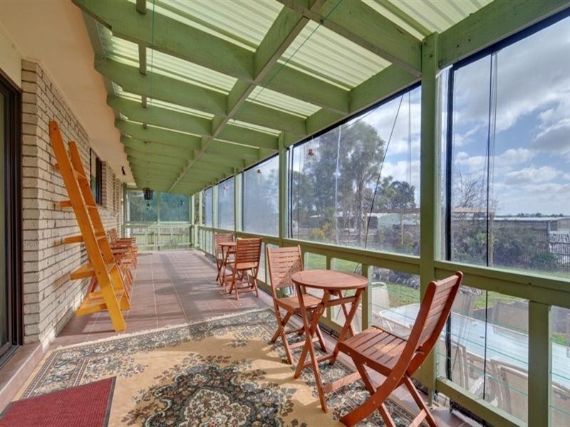 16 Wright Court, Rosedale VIC 3847