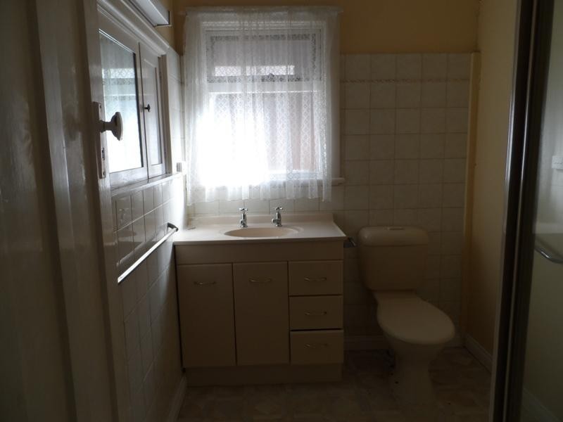 24 HENRY Street, Traralgon VIC 3844