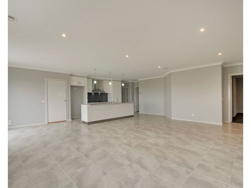1 Eton Avenue, Traralgon VIC 3844